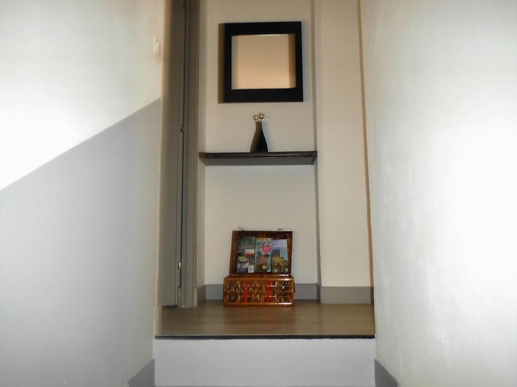 Appartement Le Romarin Mallemort Exterior foto